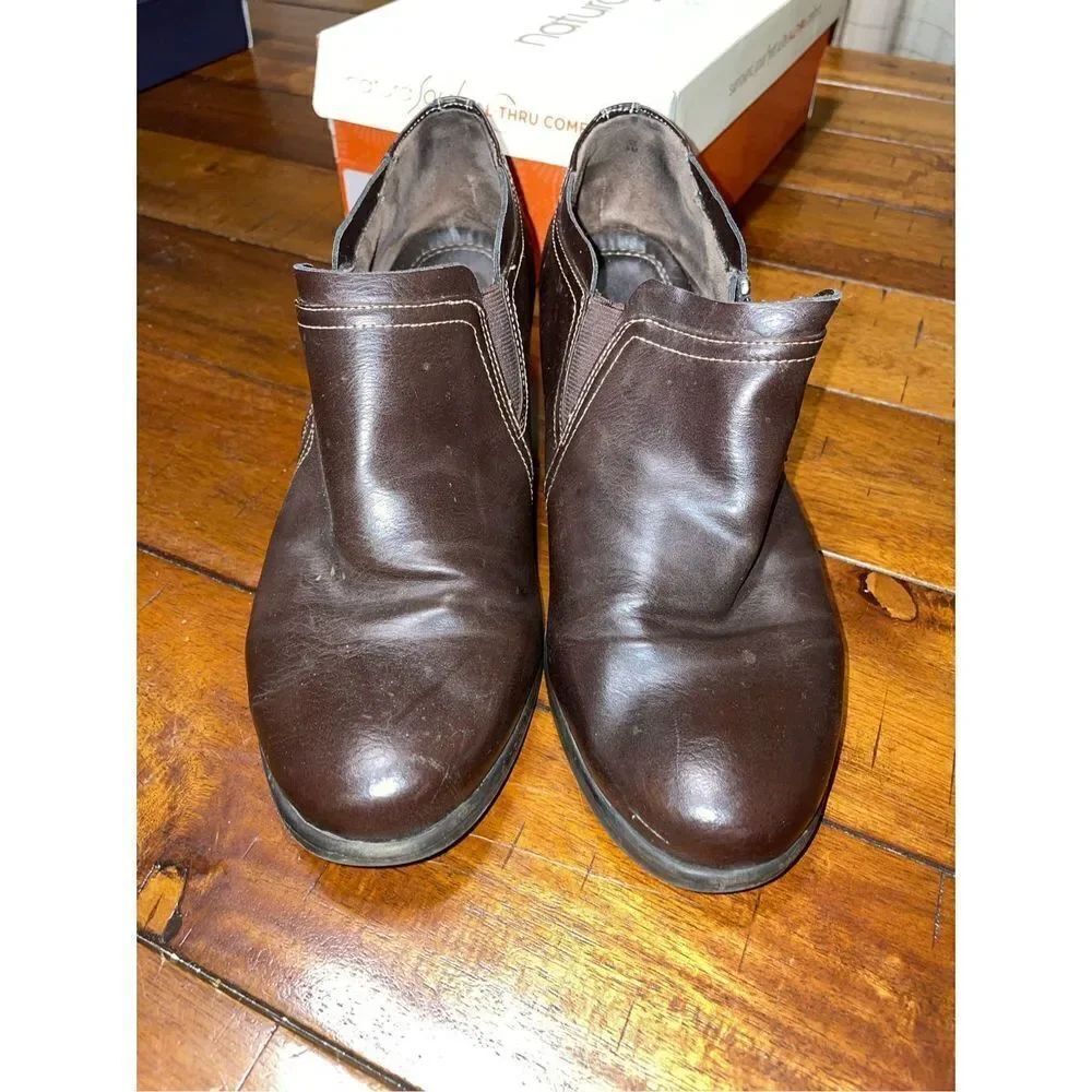 Natural Soul All-Thru Comfort Kasta Brown Booties Size 8
